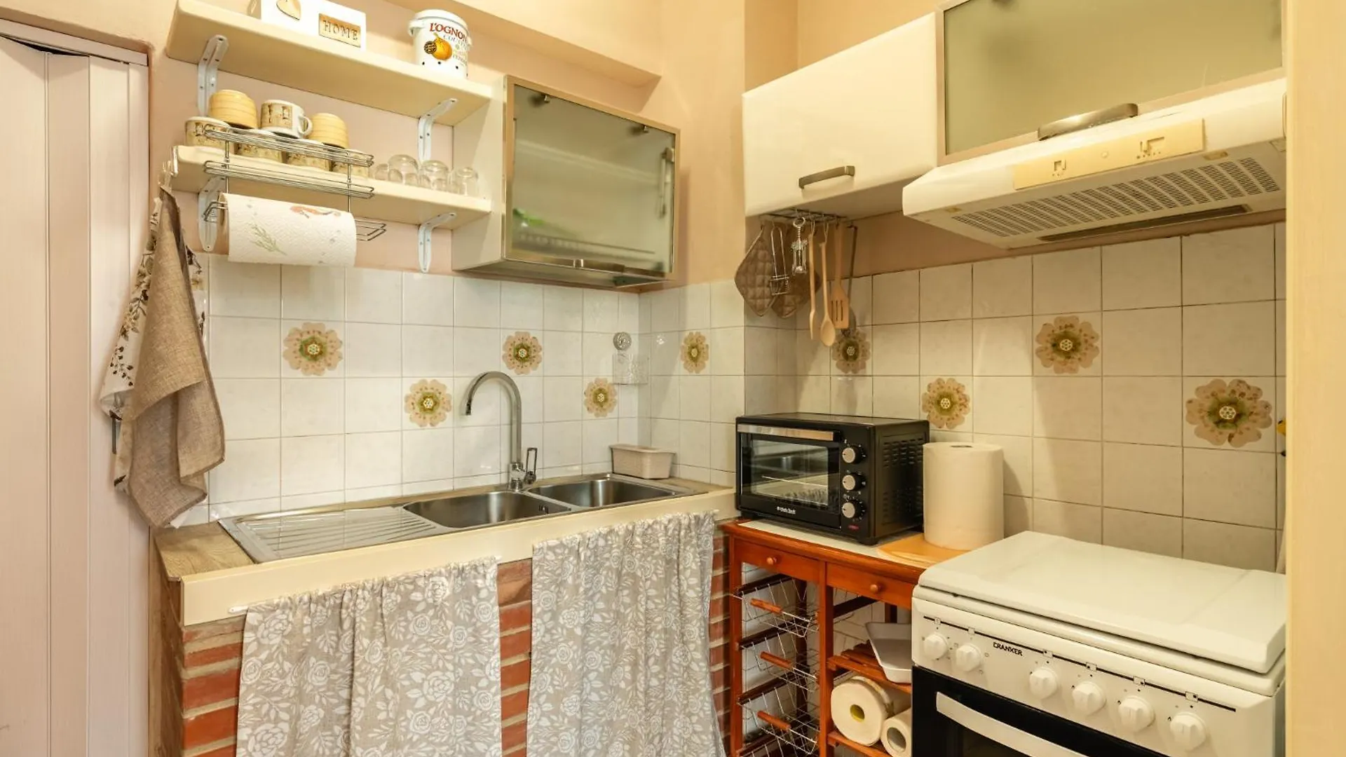 Casa Di Nonna Tosca Montecarlo Villa 0*,